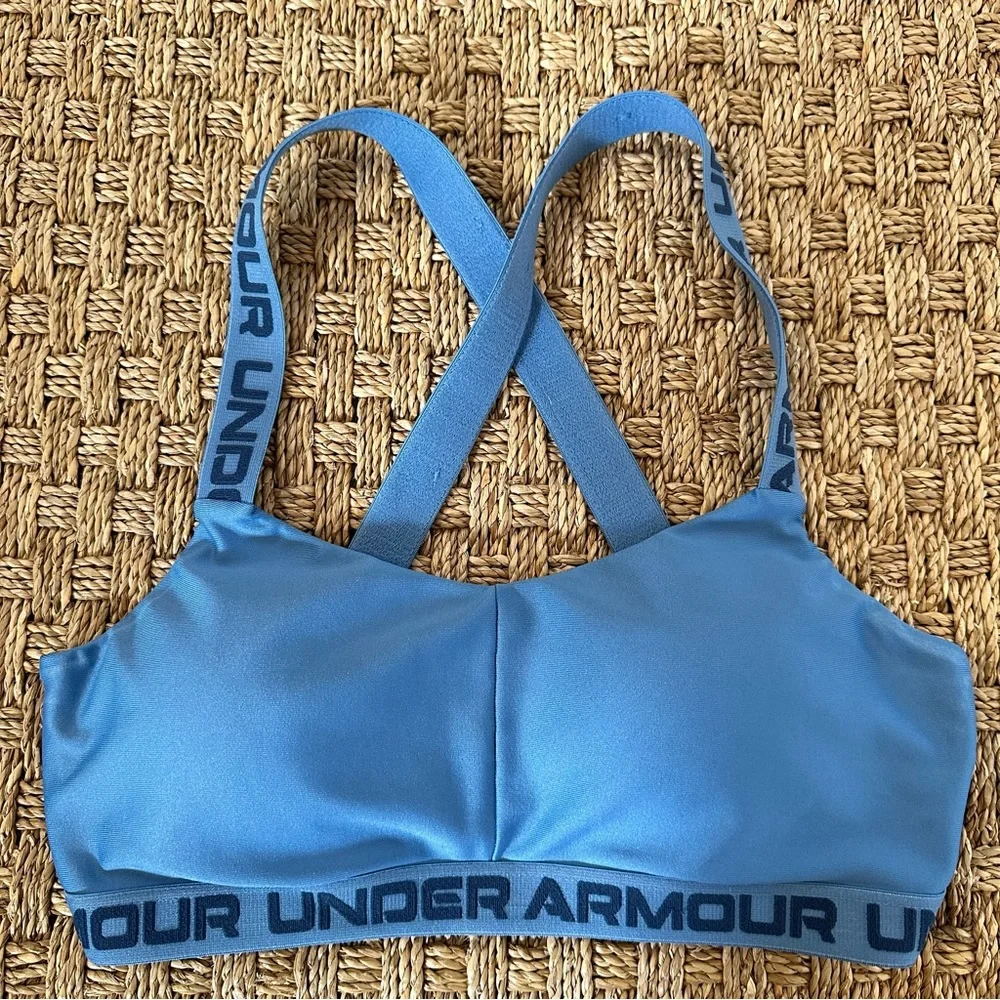 Women’s small blue under armour sports bra cross back straps, removable pads - Picture 1 of 6